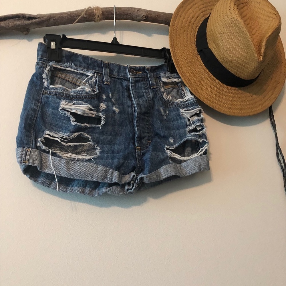 LF carmar shorts size 24